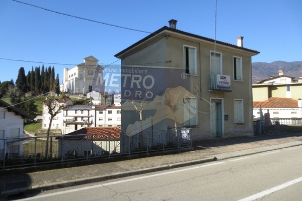 fianco - UNIFAM. AUTONOMA LUGO DI VICENZA (VI)  